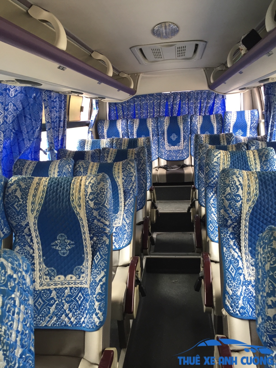 CHO THUE XE 45 CHO HANOI 1