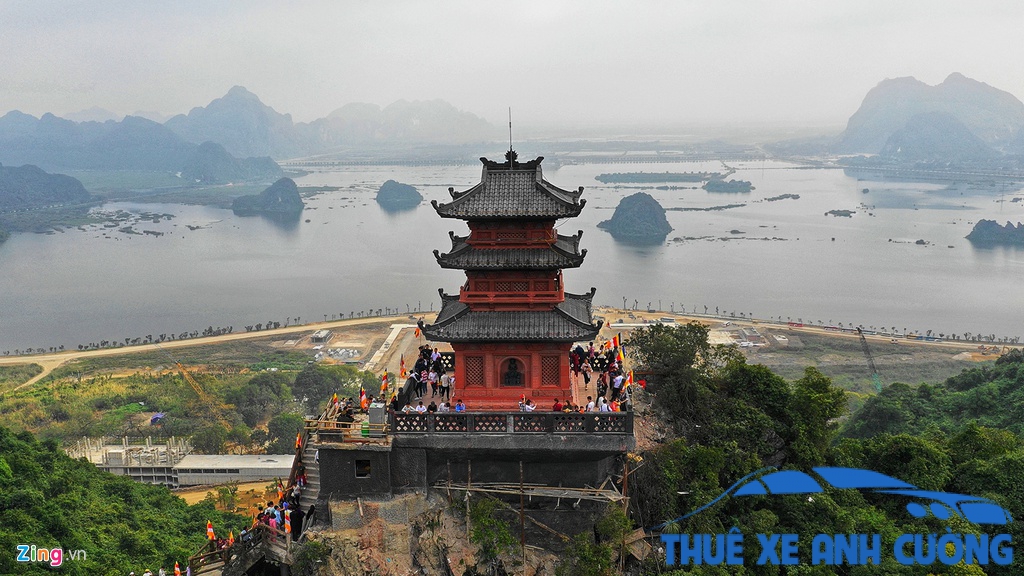 Cho thuê xe đi Tam Chúc